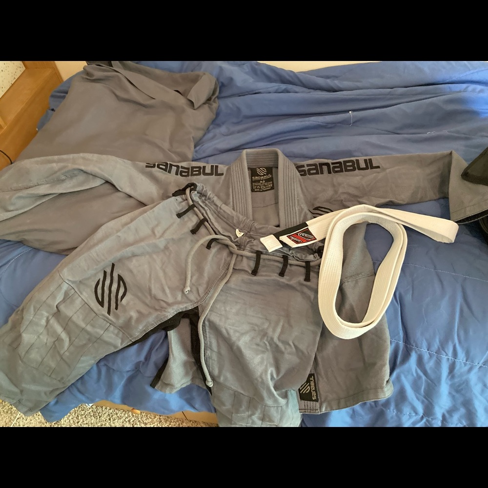 Jiu Jitsu Gi